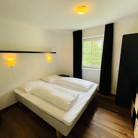 Breathtaking Alpine Views Near Lifts 135m2 Bad Gastein